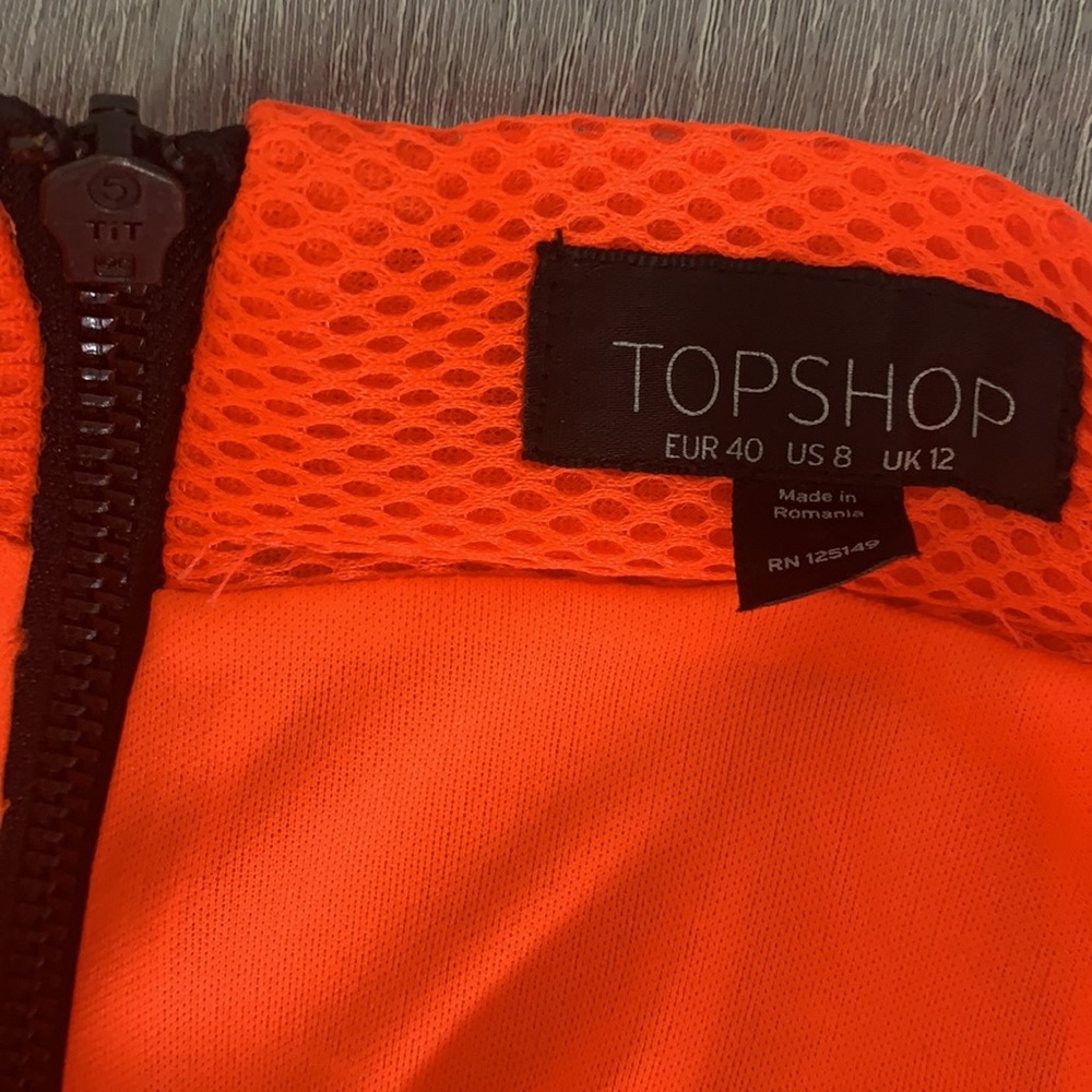 Topshop Waffled NWOT Mini Skirt - Picture 7 of 8
